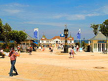 Seebad Ahlbeck, Blick zur Seebr�cke