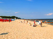 Blick auf den Strand des Seebades K�lpinsee auf Usedom