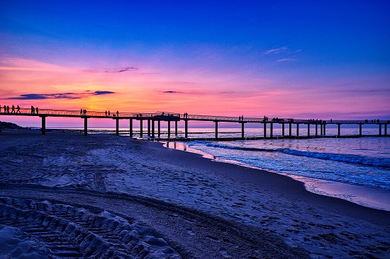 Sonnenuntergang an der Seebrücke in Koserow