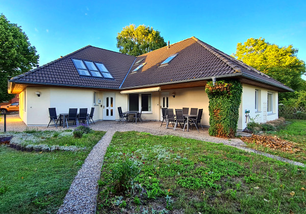 geräumiges Badezimmer mi der Ferienwohnung Koserow