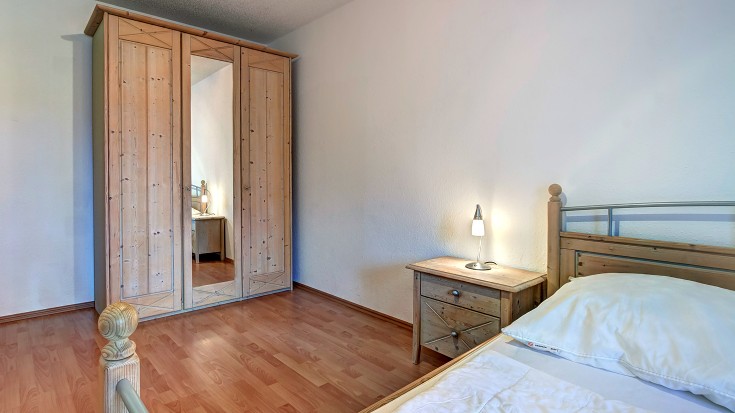 Ferienwohnung Zempin auf Usedom Schlafzimmer mit Doppelbett