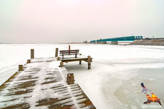 Winter-Usedom-Peenebruecke